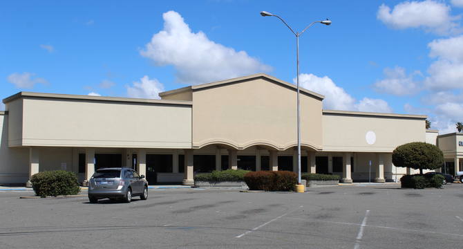 CBRE Retail   Main Photo