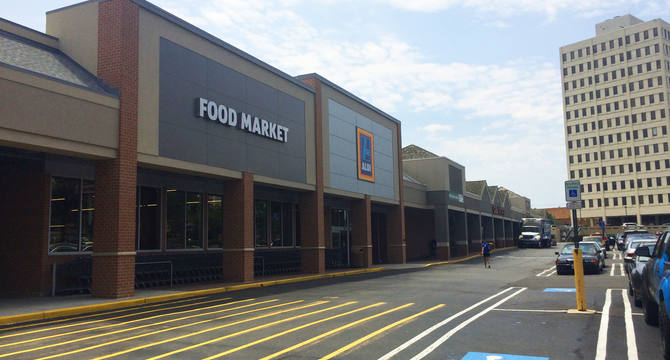 CBRE Retail   Main Photo