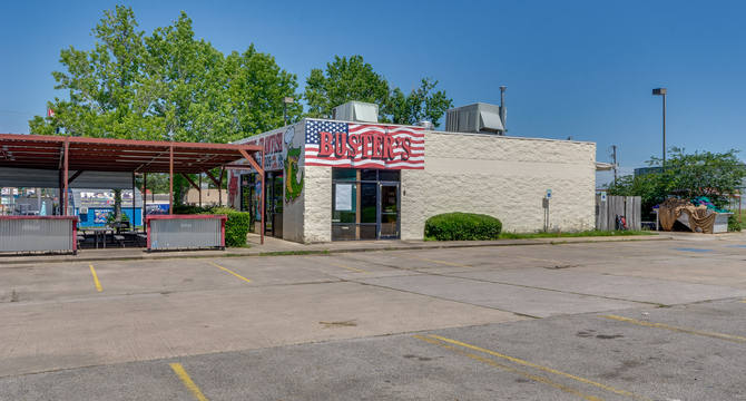 CBRE Retail   Main Photo