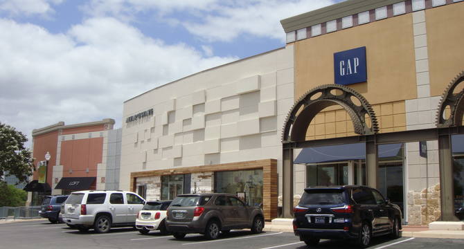 CBRE Retail   Main Photo