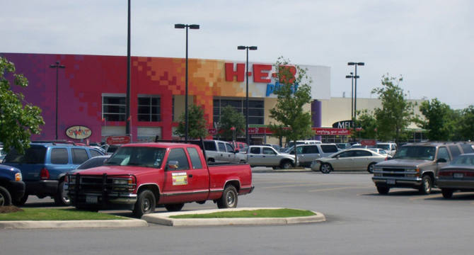 CBRE Retail   Main Photo