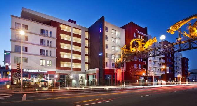 CBRE Retail   Main Photo