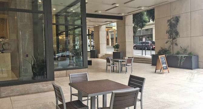 CBRE Retail   Main Photo